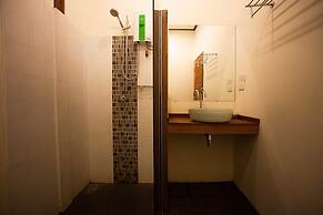 AmaresA Resort & Skybar