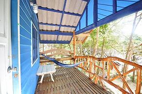 AmaresA Resort & Skybar