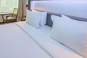 Radisson Blu Plaza El Bosque Santiago