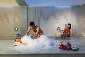 Lykia Botanika Beach & Fun Club