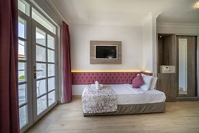 Lykia Botanika Beach & Fun Club