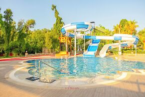 Lykia Botanika Beach & Fun Club