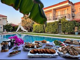 Kemerlihan Deluxe Hotel