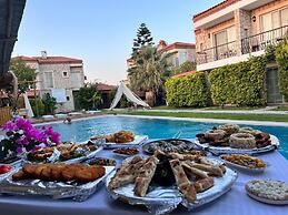 Kemerlihan Deluxe Hotel