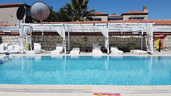 Kemerlihan Deluxe Hotel