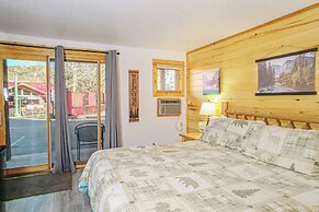 Nicky's Resort