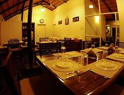 Maple Suites Serviced Apartments