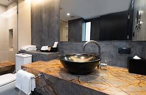 Maitria Mode Sukhumvit 15 Bangkok