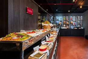 Maitria Mode Sukhumvit 15 Bangkok