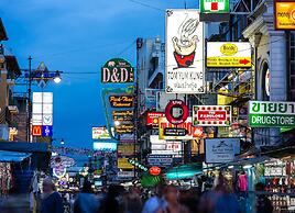 Maitria Mode Sukhumvit 15 Bangkok