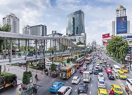 Maitria Mode Sukhumvit 15 Bangkok