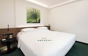 Maitria Mode Sukhumvit 15 Bangkok