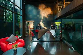 Maitria Mode Sukhumvit 15 Bangkok