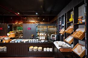 Maitria Mode Sukhumvit 15 Bangkok