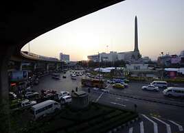 Maitria Mode Sukhumvit 15 Bangkok