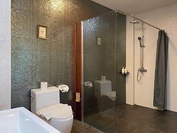 Maikaew Damnoen Resort