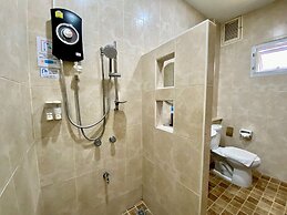 Maikaew Damnoen Resort