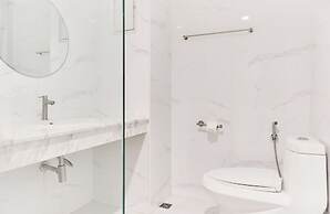 Sunday Platinum Suites