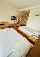 Sunday Platinum Suites