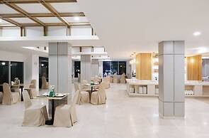 Sunday Platinum Suites