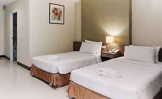 Sunday Platinum Suites