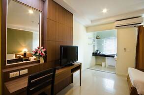 Sunday Platinum Suites