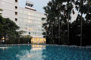 Sunday Platinum Suites