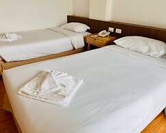 Sunday Platinum Suites