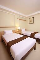 Sunday Platinum Suites