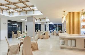 Sunday Platinum Suites
