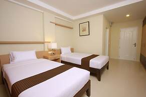 Sunday Platinum Suites