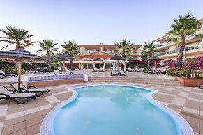 Lakeside Country Club