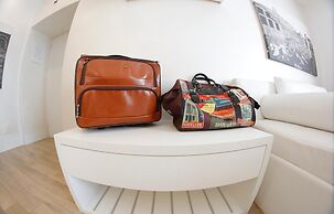 Tullia e Prisca Relais