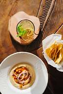 Indura Beach & Golf Resort, Curio Collection by Hilton