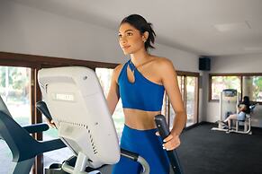 Indura Beach & Golf Resort, Curio Collection by Hilton