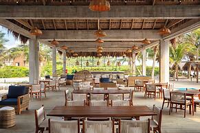 Indura Beach & Golf Resort, Curio Collection by Hilton