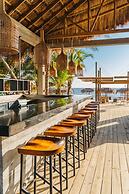 Indura Beach & Golf Resort, Curio Collection by Hilton