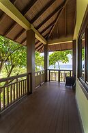 Indura Beach & Golf Resort, Curio Collection by Hilton