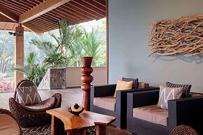 Indura Beach & Golf Resort, Curio Collection by Hilton