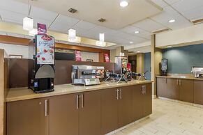 Best Western Plus Winnipeg West