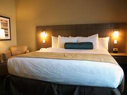 Best Western Plus Winnipeg West