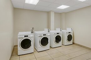 Best Western Plus Winnipeg West