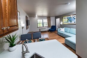 Extended Stay Airport