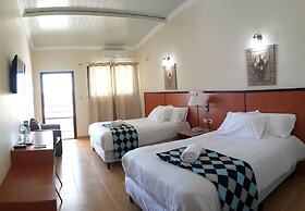 Express Inn Coronado Hotel & Camping