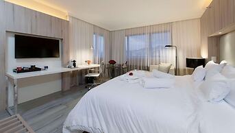 Radisson Blu Belo Horizonte, Savassi