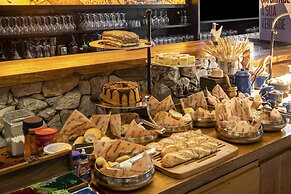 Radisson Blu Belo Horizonte, Savassi