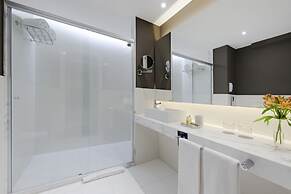 Radisson Blu Belo Horizonte, Savassi