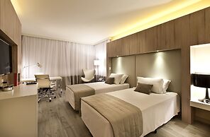 Radisson Blu Belo Horizonte, Savassi