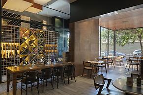 Radisson Blu Belo Horizonte, Savassi