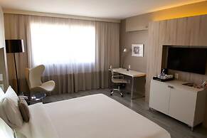 Radisson Blu Belo Horizonte, Savassi